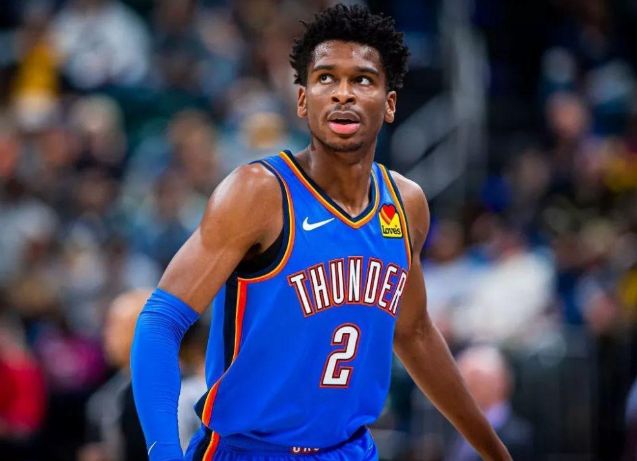 但他凭借稳 但他凭借稳