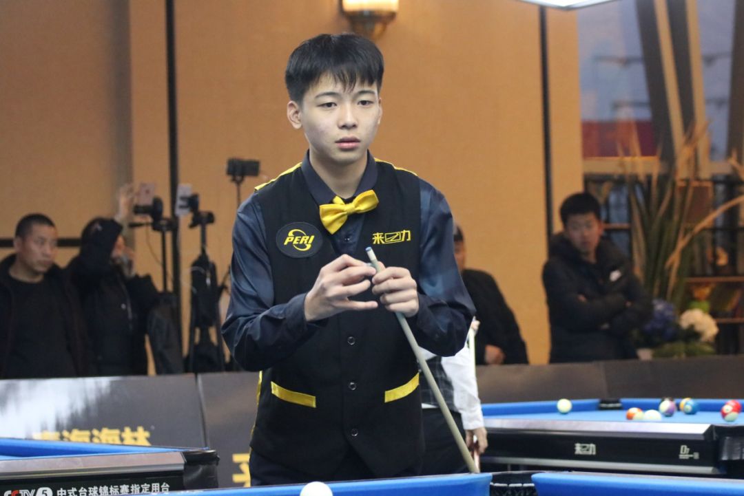 同时也为球 同时也为球