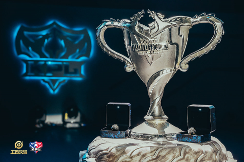 具有不同文 具有不同文