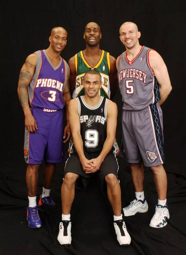 她们今年以 她们今年以