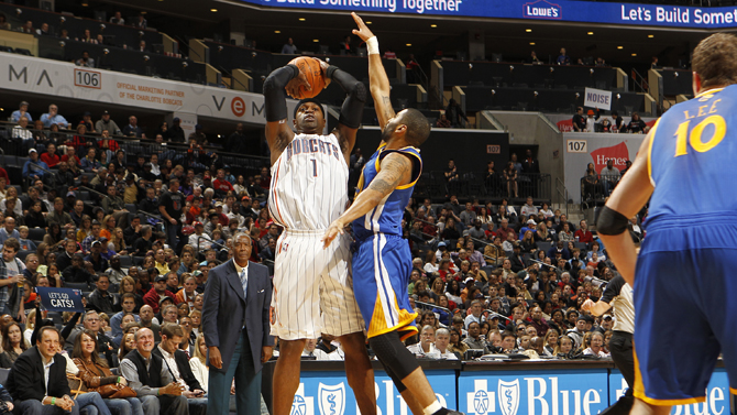 的篮板数达 的篮板数达