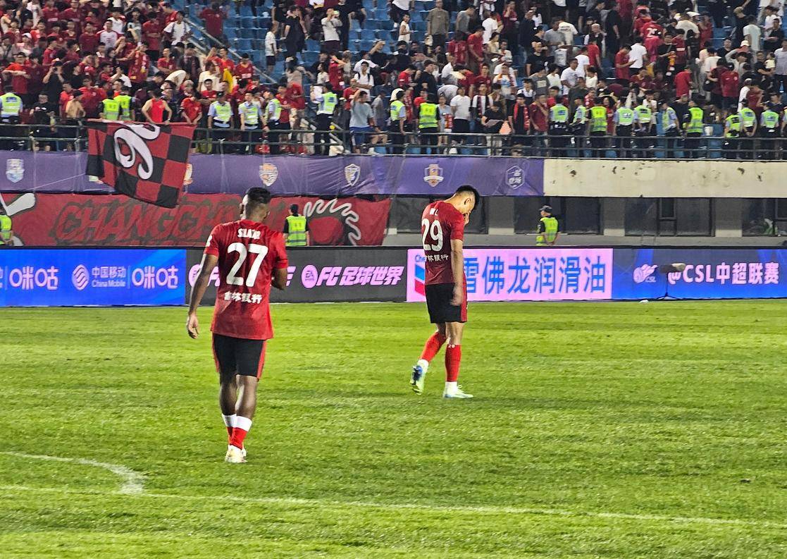 掉以轻心 掉以轻心